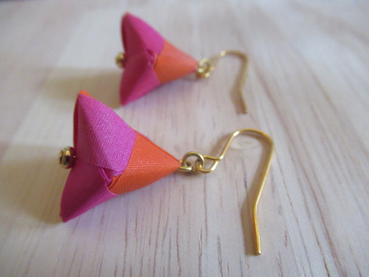 Handmade origami silk earings in fushia pink and bright orange with gold plated hooks